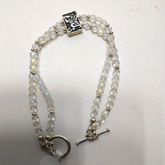 Handmade Calla Lily bracelet - Picture 6 of 8